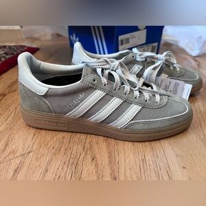 adidas Originals Handball Spezial sneakers gray white fits like Women’s Size 7